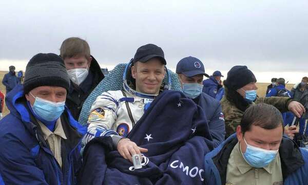 رائد الفضاء الروسي إيفان فاجنر. حقوق الصورة: Rosaviatsiya via AP