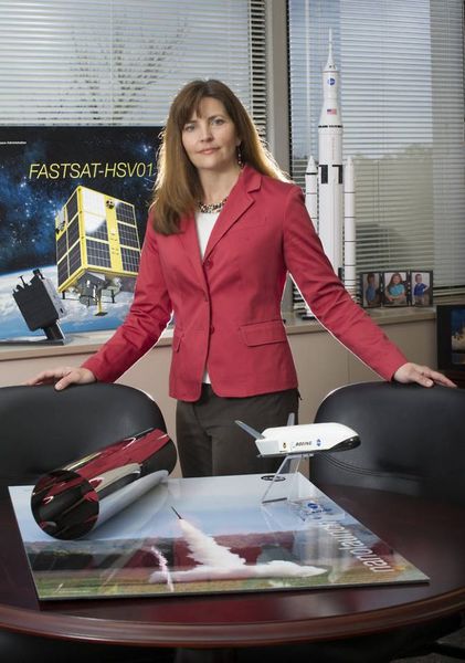 ليزا واتسون مورغان ، مديرة برنامج نظام الهبوط البشري التابع لوكالة ناسا. تلعب دور أساسي في مهمة الطاقم القمريّ 2024. حقوق الصورة: NASA/Marshall Space Flight Center