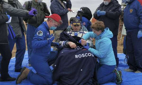رائد الفضاء الأمريكي كريس كاسيدي. حقوق الصورة: Rosaviatsiya via AP