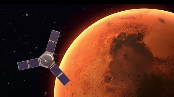 تصور فني لبعثة الإمارات العربية المتحدة المتجهة إلى المريخ و المسماة ب (Hope هوب أو أمل) و هي تدور حول الكوكب. وتعود حقوق الصورة إلى مركز محمد بن راشد لأبحاث الفضاء .