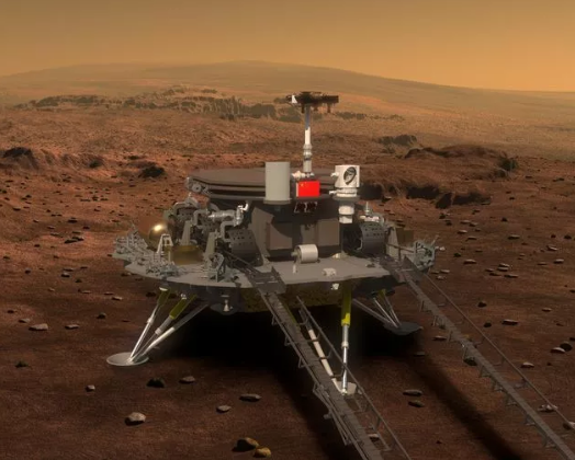 صورة فنية لمركبة زورونج الصينية الجوالة على سطح المريخ. حقوق الصورة: CNSA