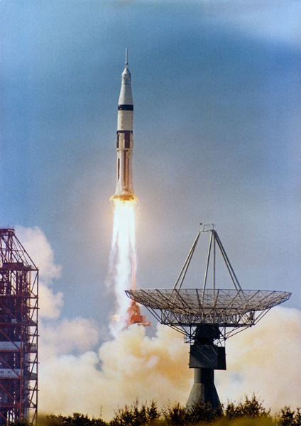 انطلاق صاروخ Saturn IB11 يوم 11 تشرين الأول/أكتوبر من عام 1968  حقوق الصورة: NASA