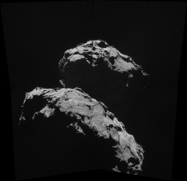 صورة مُركَّبة من أربع صور التقطت بواسطة الكاميرا NAVCAM للمذنب 67P/Churyumov-Gerasimenko في العاشر من أيلول/سبتمبر عندما كانت روزيتا على بعد 27.8 كم من المذنب. المصدر: ESA/Rosetta/NAVCAM