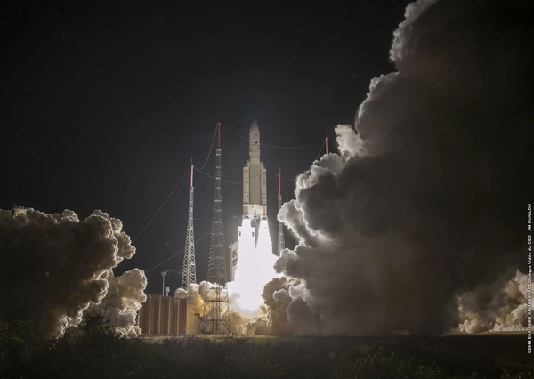إطلاق الصاروخ Ariane 5 لمهمة BepiColombo الأوربية اليابانية نحو عطارد من قاعدة الإطلاق الأوربية في مركز غويانا الفضائي في Kouro، غويانا الفرنسية بتاريخ 19 أكتوبر/تشرين الأول 2018. حقوق الصورة: ESA-CNES-Arianespace