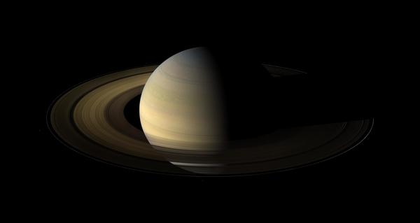 صورة لكوكب زحل التُقِطت بواسطة المركبة الفضائية كاسيني (Cassini spacecraft) التابعة لوكالة ناسا خلال فترة الاعتدال لعام 2009. توفر البيانات حول طريقة تبريد حلقات الكوكب أثناء هذه الفترة الزمنية معلوماتً حول طبيعة جسيماتها.